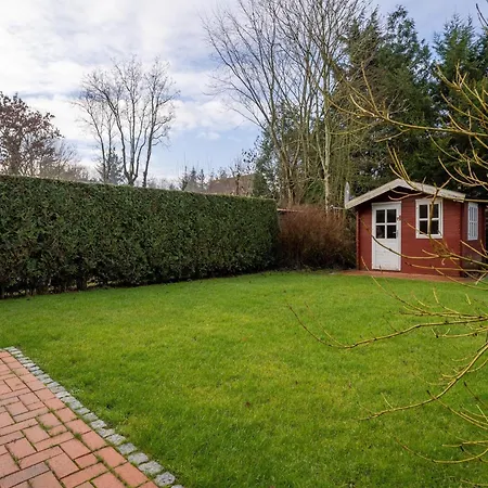 Holiday home Doppelhaushaelfte In St Peter-ording Bohl